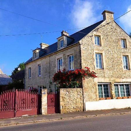 Chambres D'Hotes De Charme Entre Bayeux Et Les Plages Du Debarquement Sommervieu Exterior foto