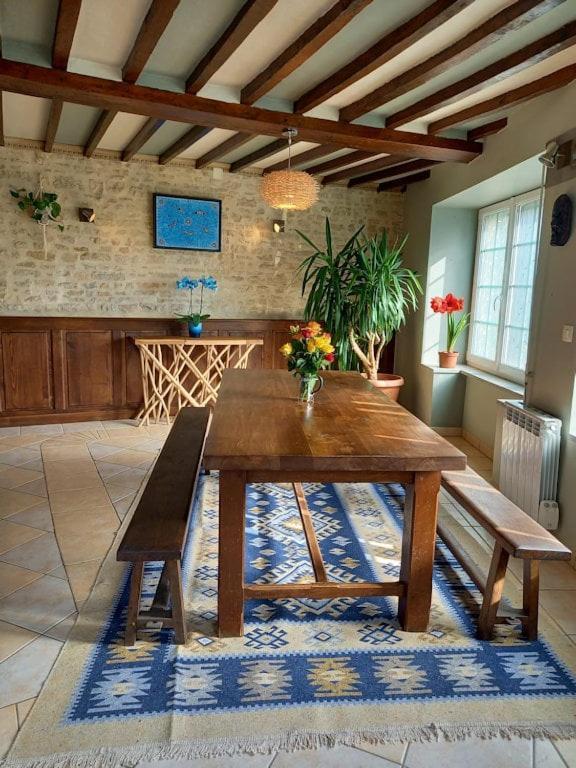 Chambres D'Hotes De Charme Entre Bayeux Et Les Plages Du Debarquement Sommervieu Exterior foto
